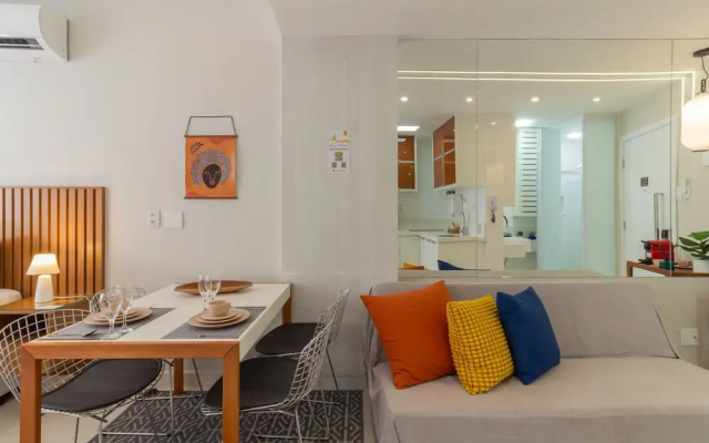 5 Minutes From Copacabana Beach B703