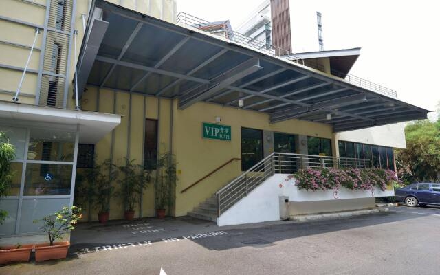 VIP Hotel вид на фасад