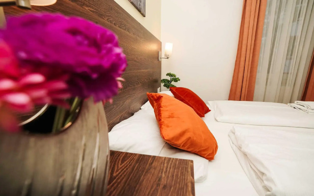 Hotel Little Paris