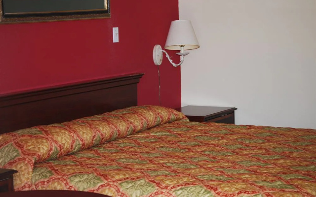Economy Hotel Forest Park