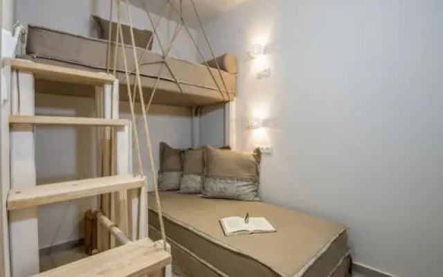 Eleana Apartments