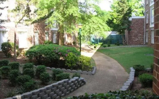 Amberley Suite Hotel