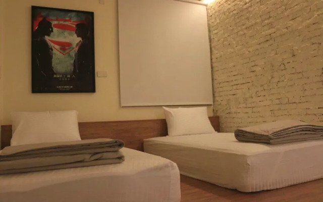 Here Hostel Puli