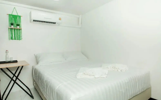 The Hostel Era