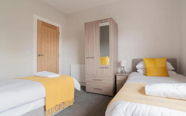Dalkeith Three Bed Two Bath Apartment