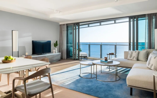 The Langham, Gold Coast and Jewel Residences
