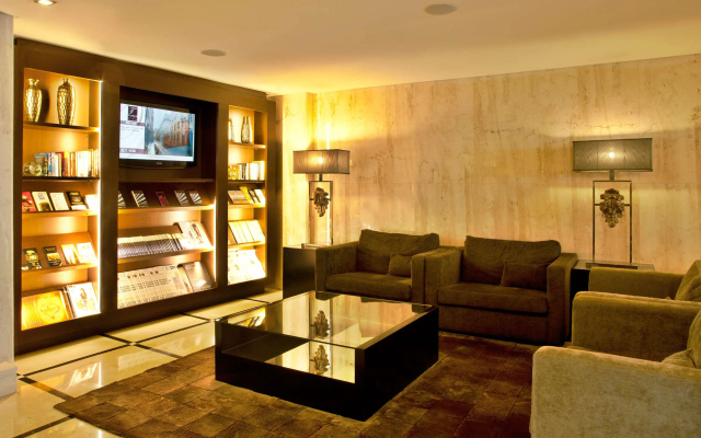 TURIM Alameda Hotel