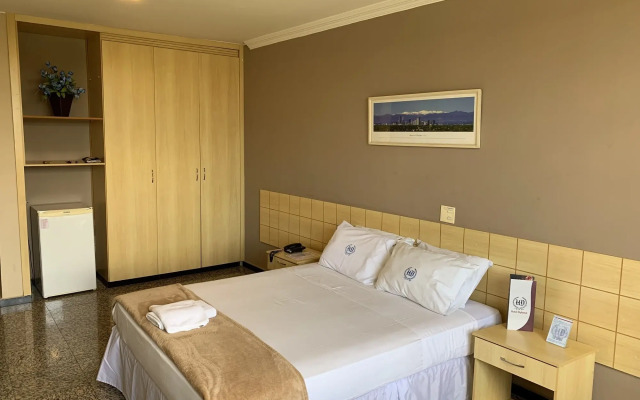 Hotel Diplomat by Bsb Inn