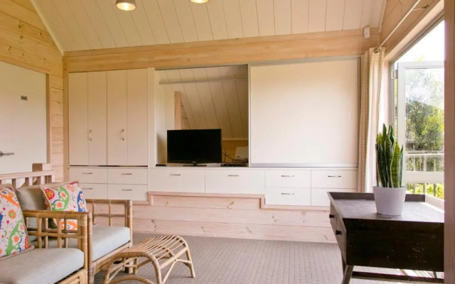 Riverstone House - Turangi Holiday Home
