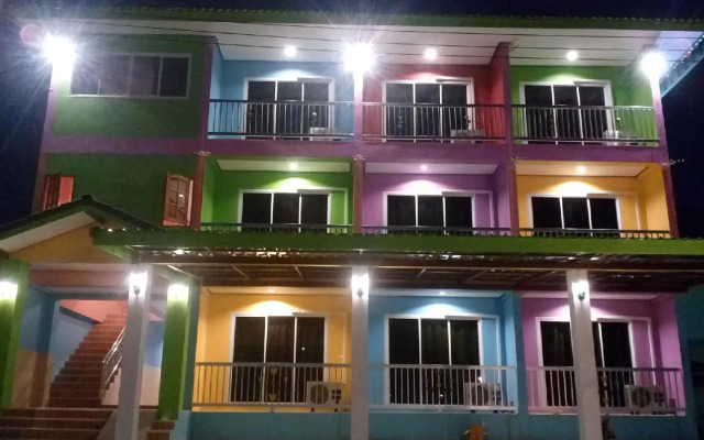 Rueangsri Siri Guesthouse