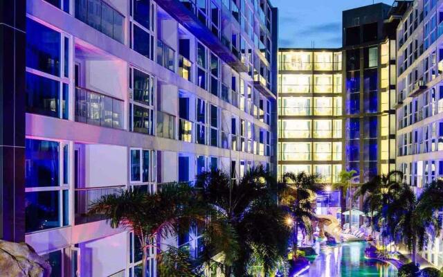Centara Azure Hotel Pattaya вид на фасад