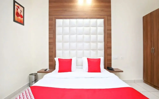 Hotel 365 by OYO Rooms