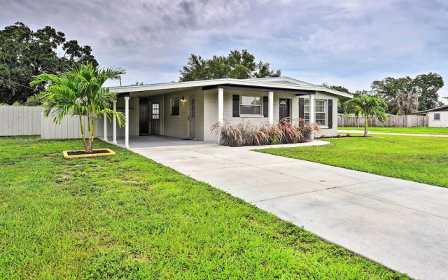 'sarasota Sunset House' w/ Spacious Patio!