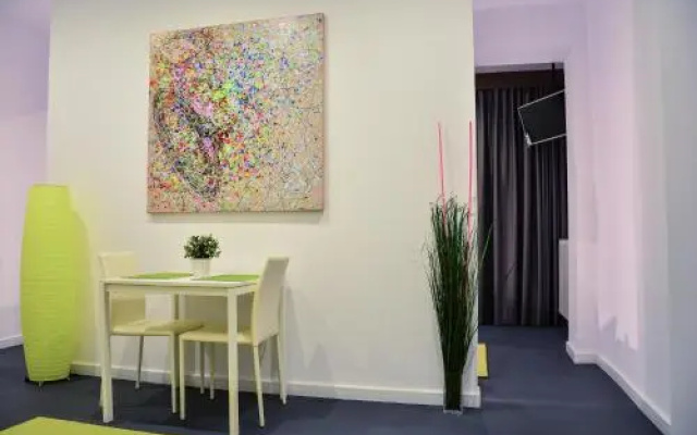 Living Aparthotel