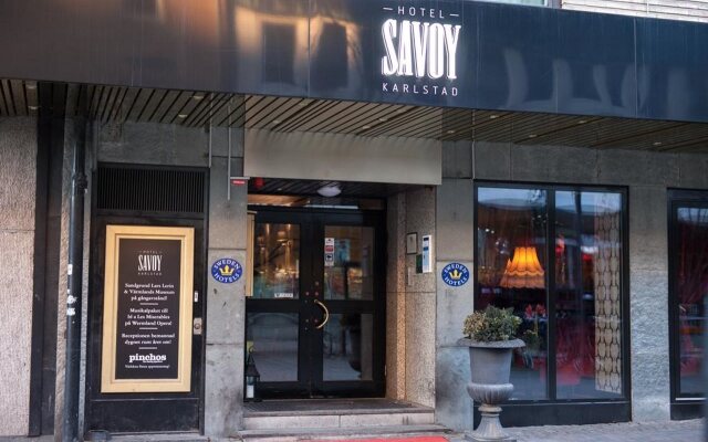 Отель Sure Hotel by Best Western Savoy Karlstad Швеция, Карлстад - отзывы, цены и фото номеров - забронировать отель Sure Hotel by Best Western Savoy Karlstad онлайн вид на фасад