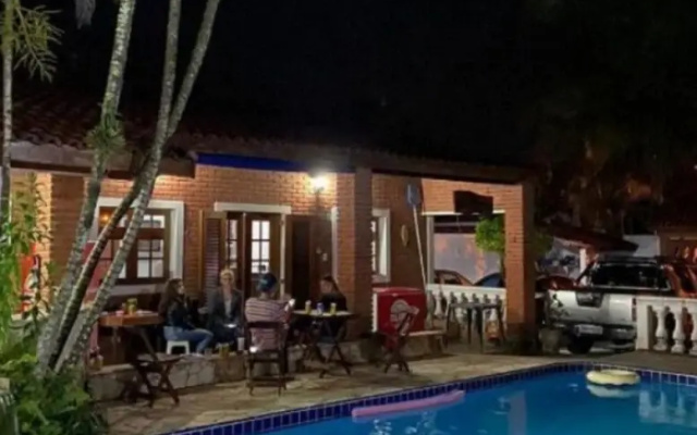 Hostel Cantinho Maneiro