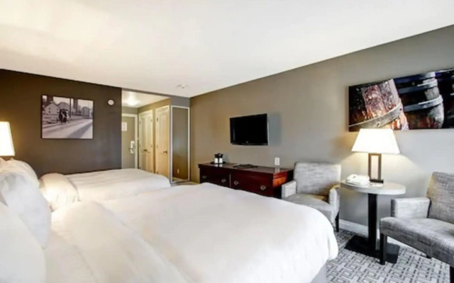 Waterloo Inn Conference Hotel