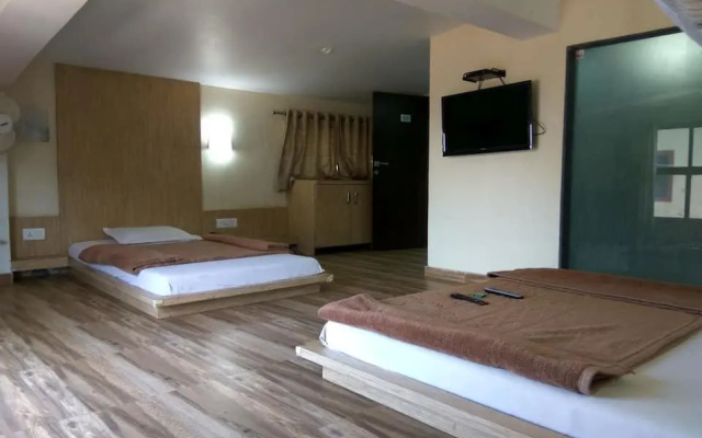 Hotel Sunrise  Executive Mahabaleshwar