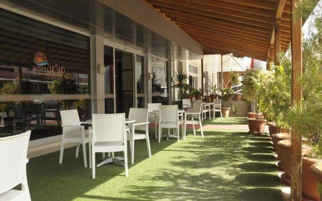 Ugur Hotel Турция, Мерсин - отзывы, цены и фото номеров - забронировать отель Ugur Hotel онлайн вид на фасад