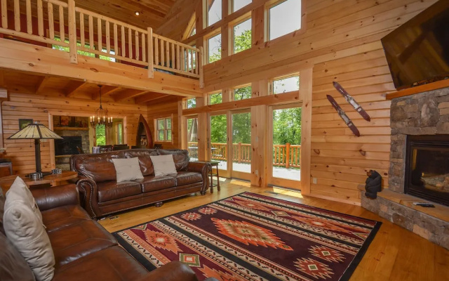 Our Mountain Home 5 Bedroom House