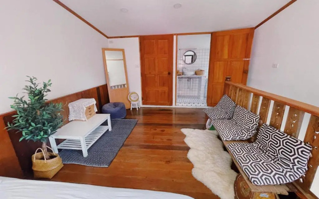18ArtHouse LOFT