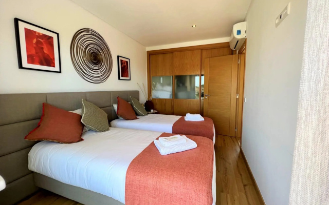 Albufeira Deluxe Residence With Pool by Homing