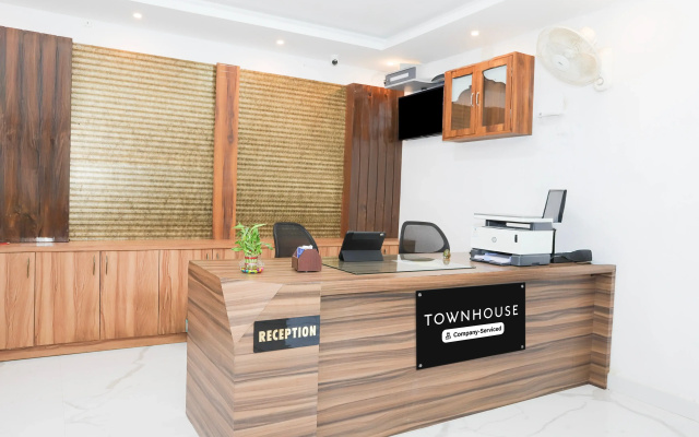 Townhouse Tender Village Seven Seas