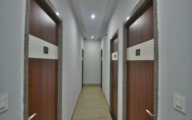 Hotel Sarovar Plaza