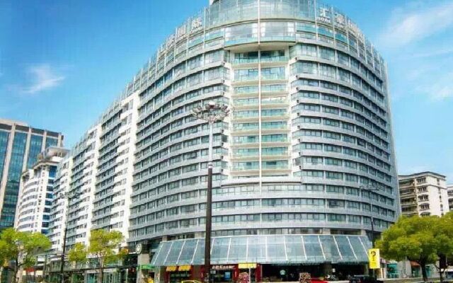 Noahs Hotel Suzhou вид на фасад
