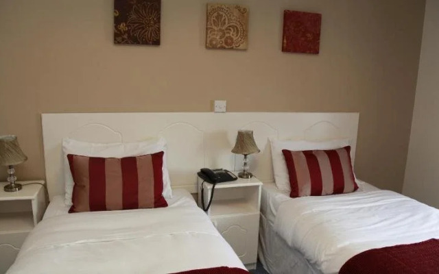 Dalton Inn Hotel