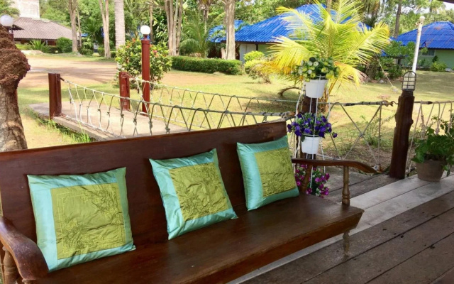 Chumphon Sunny Beach Resort