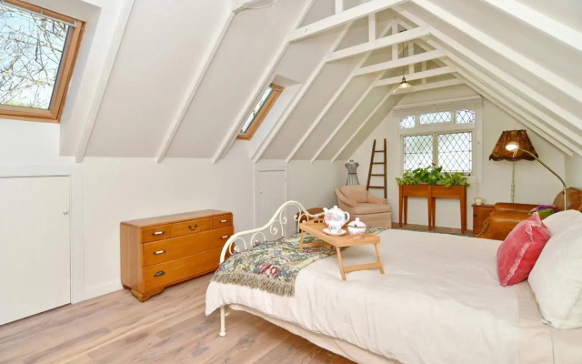 Louisa Chandler - Christchurch Holiday Homes