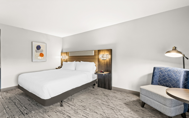 Holiday Inn Express Nashville-Hendersonville by IHG