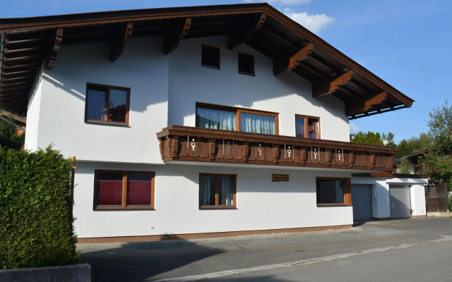 Large Apartment in Fieberbrunn With Sauna