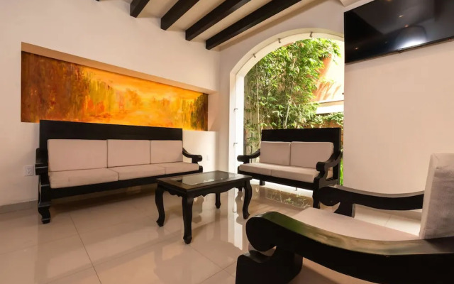 Sendero Hotel