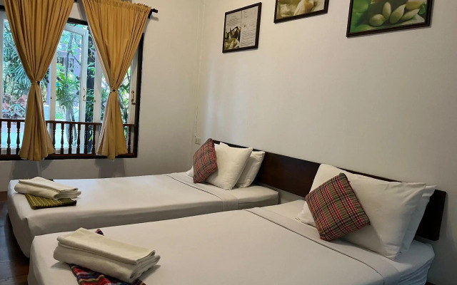 Thanicha Resort Amphawa