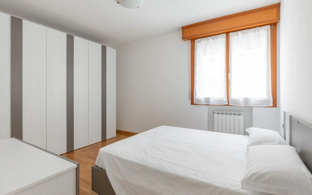 Bologna Modern Apartment by Wonderful Italy