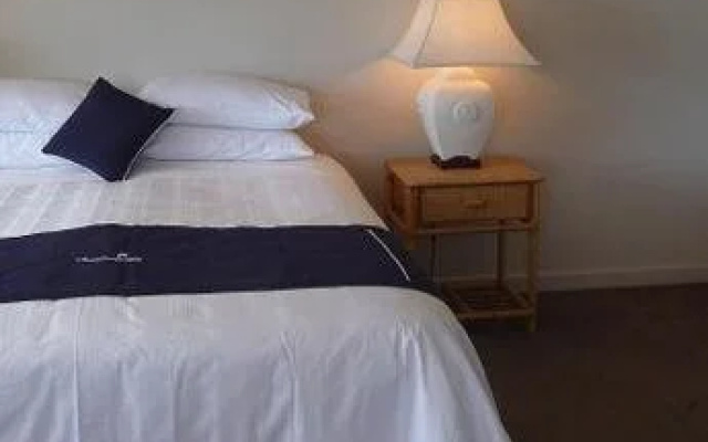 Plantation House Bed & Breakfast