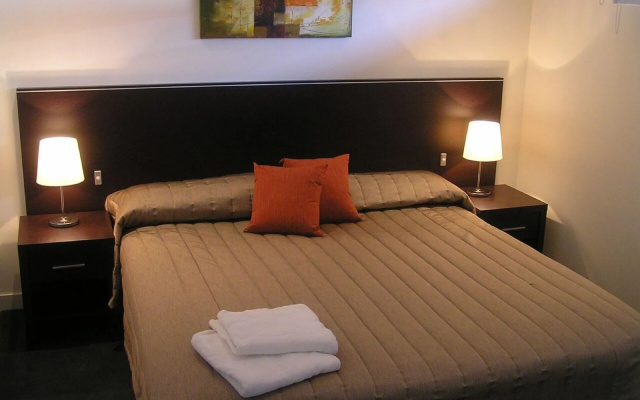 St Kilda Central Apartment Hotel