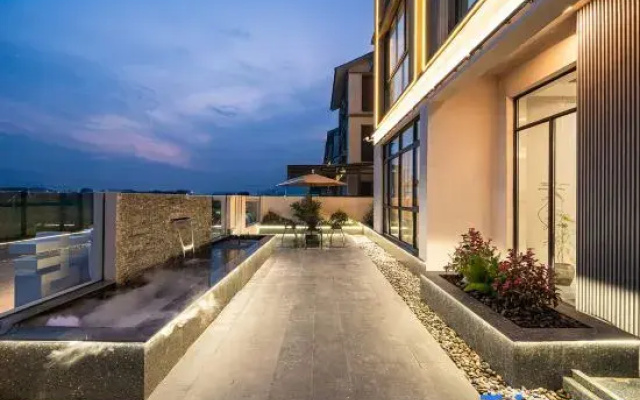 Shanghai Zhouji Hotel (Jinshan North Railway Station Branch)
