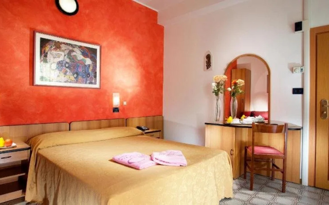 Hotel Condor