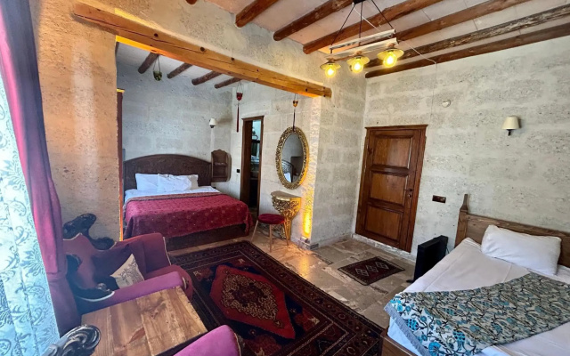 Avanos Suites