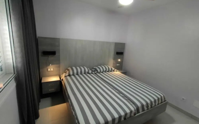 Elegant and Spacious Apartment With Sea Vieuw