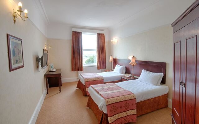 The Queens Hotel