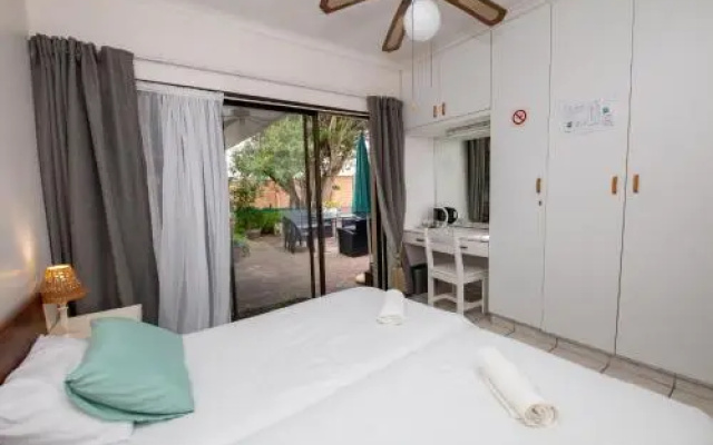 Nothando Backpackers Lodge