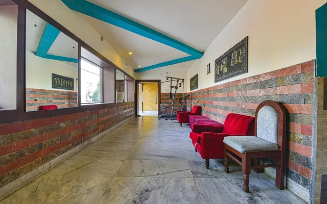 Fabhotel Prime Surpin Palace