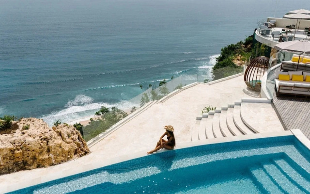 VANARA Resort & Spa