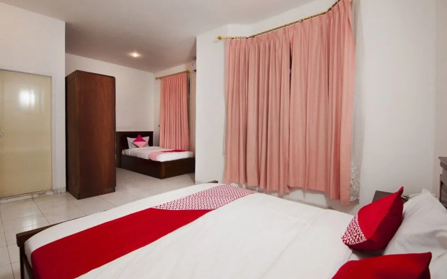 OYO 552 Raz House