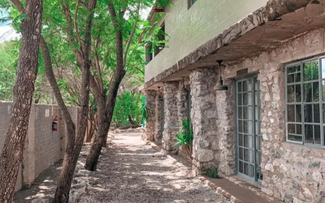 Nkisi Guesthouse