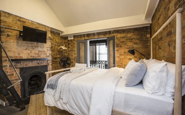 Quaint 1880s Sydney Terrace House